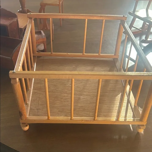 Vintage dollhouse furniture - Picture 11 of 15